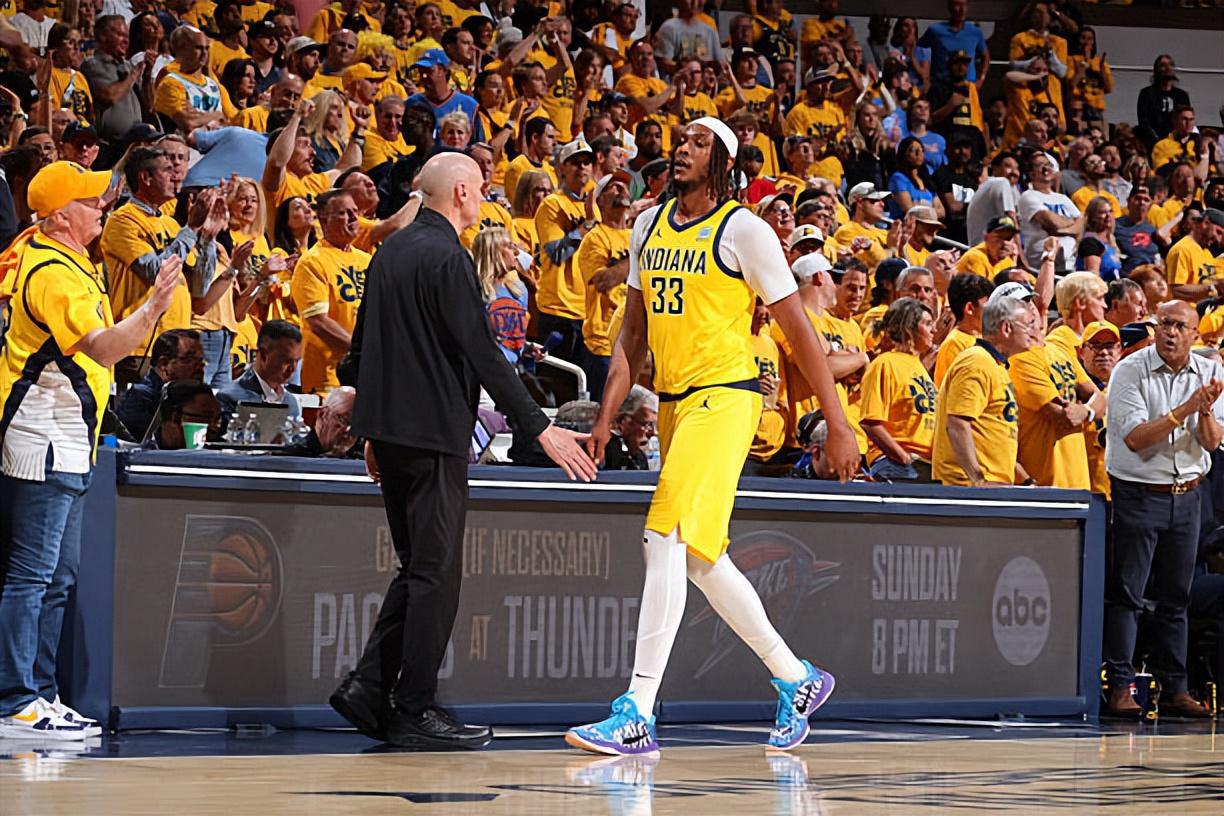 步行者在G6中轻松取胜，但内线支柱的手感却令人非常担心？