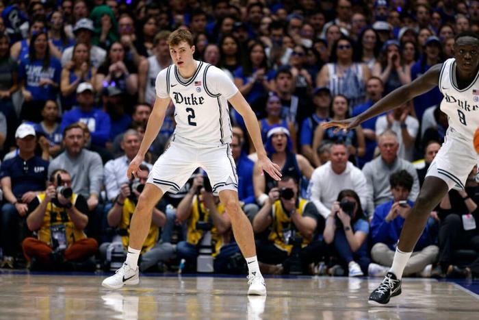 BOB半岛体育-弗拉格选秀前景引热议，詹姆斯独一档锡安文班等同档