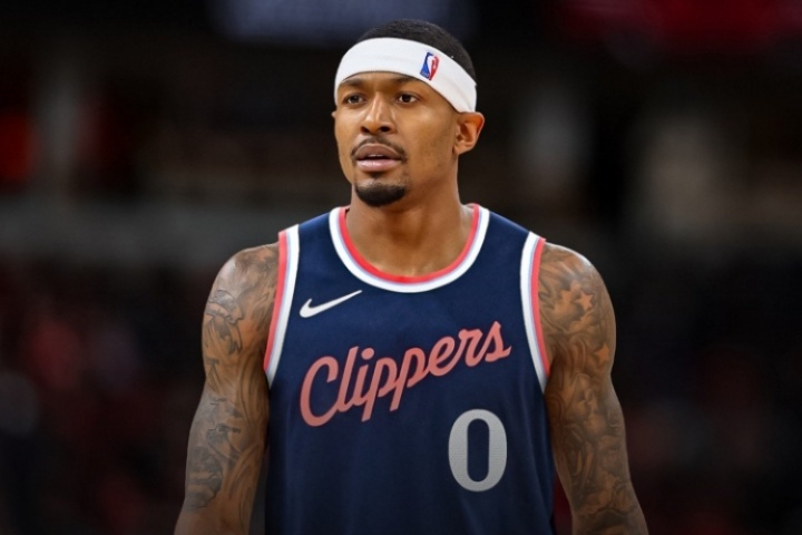 BOB半岛体育-Shams：比尔和太阳达成买断 将加盟快船