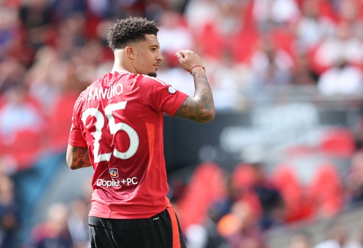 BOB半岛-记者：桑乔距加盟罗马一步之遥，交易费用略高于2000万欧元