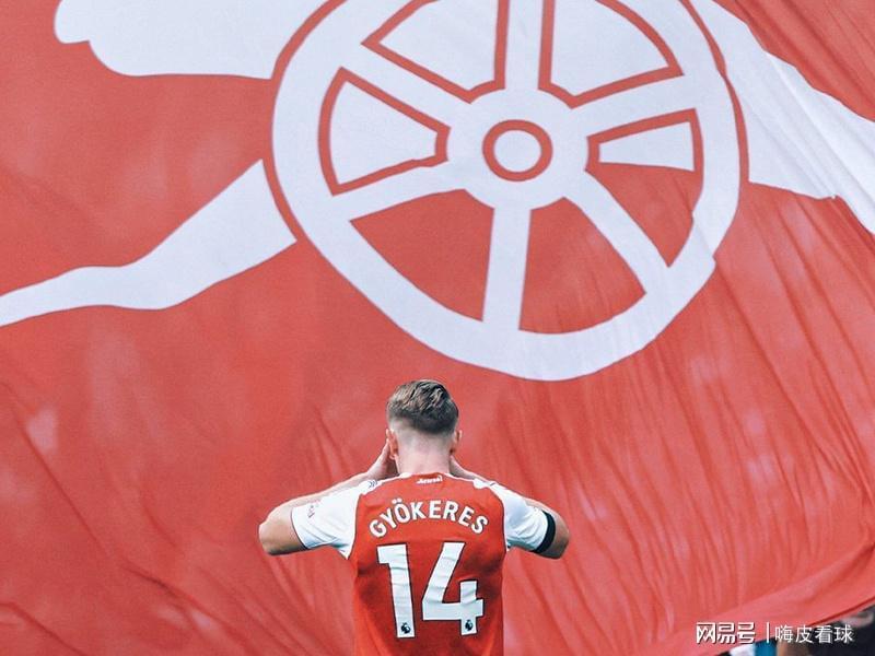 BOB半岛官网-只差曼联！英超四大中锋三人破门，埃基蒂克成为第二个马夏尔