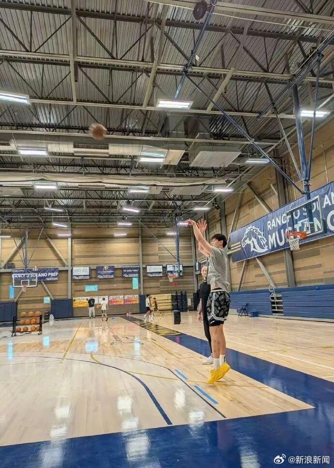 曾凡博完成康复治疗将赴篮网合练，今夏中国男篮第2人进NBA