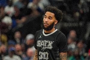 找不到筐!尚帕尼三分6中0得4分6板2助2断 正负值-20最低