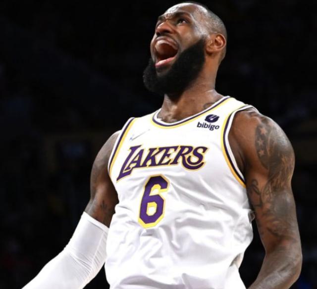 湖人再遭三连败 詹姆斯赛后鸡汤更像是为自己打气