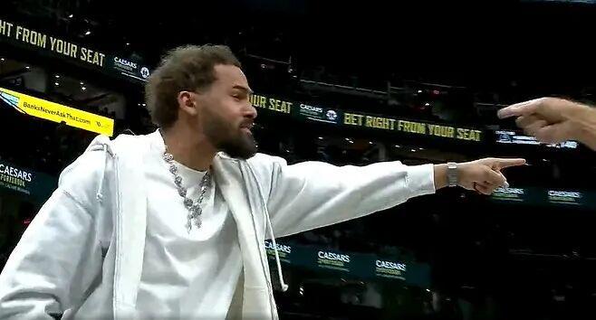 BOB半岛体育-打架驱逐！0+0+0+0也一样驱逐