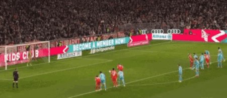 BOB半岛体育-【德甲】迪亚斯进3球造2点,拜仁5比1大胜十人霍村