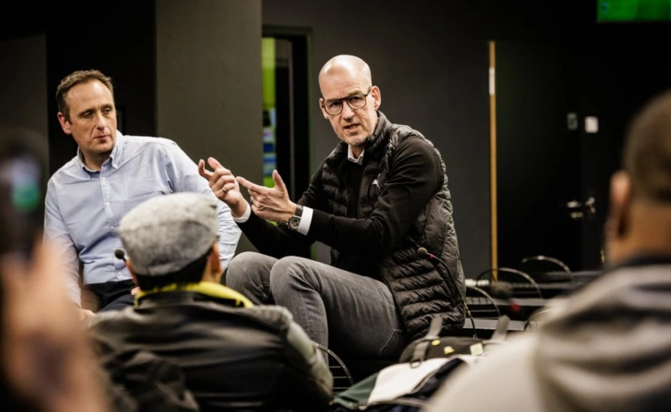 BOB半岛官网-50+1——多特蒙德抗衡欧洲足坛财阀豪强的底层逻辑